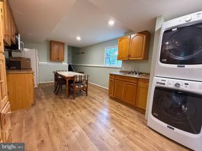 229 Applegate Drive, Sterling VA 20164