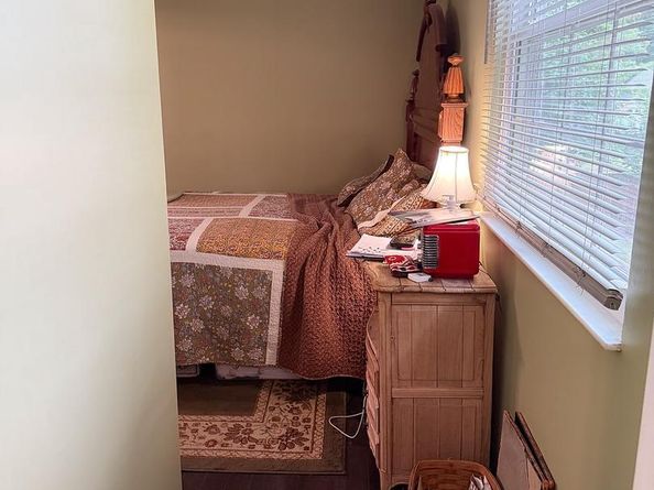 229 Applegate Drive, Sterling VA 20164