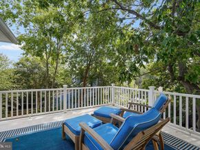 1503 Russell Road, Alexandria VA 22301