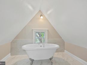 1503 Russell Road, Alexandria VA 22301