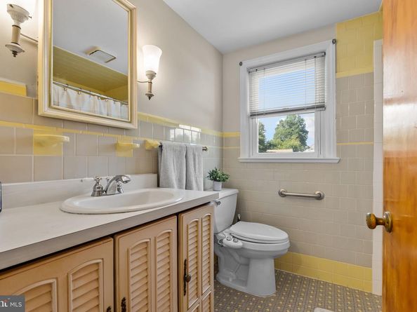 1605 Old Lincoln Highway, Langhorne PA 19047
