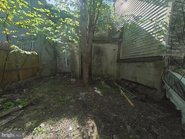 63 W Garfield Street, Philadelphia PA 19144