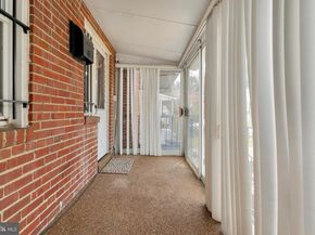 5820 3rd Place NW, Washington DC 20011