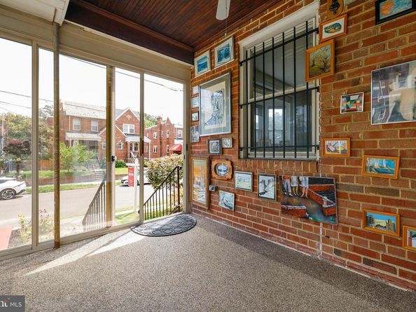 5820 3rd Place NW, Washington DC 20011