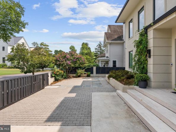 5068 Sherier Place NW, Washington DC 20016