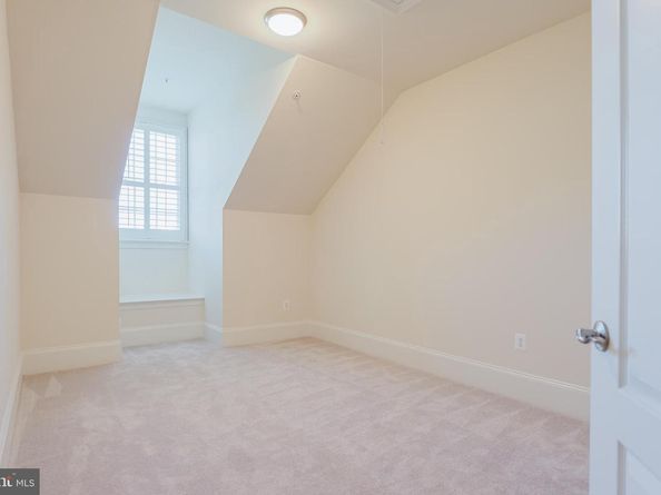 1855 Potomac Greens Drive, Alexandria VA 22314