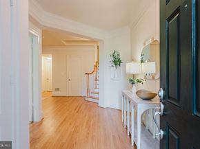 1855 Potomac Greens Drive, Alexandria VA 22314
