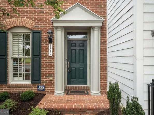1855 Potomac Greens Drive, Alexandria VA 22314