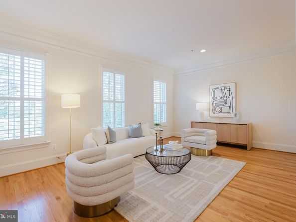 1855 Potomac Greens Drive, Alexandria VA 22314