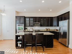 1855 Potomac Greens Drive, Alexandria VA 22314