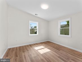 23 Flower Lane, Levittown PA 19055