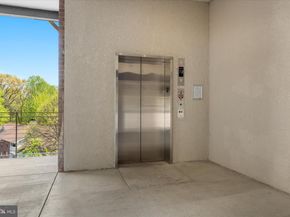 1504 Lincoln Way 400, Mclean VA 22102