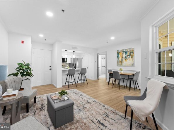 1504 Lincoln Way 400, Mclean VA 22102