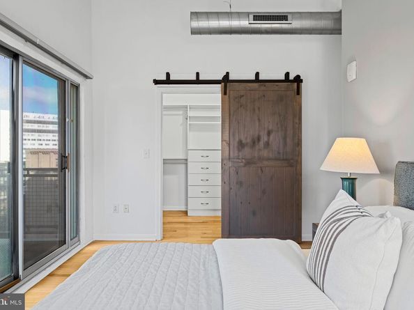 2200 Arch Street 612, Philadelphia PA 19103