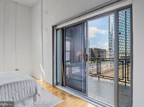 2200 Arch Street 612, Philadelphia PA 19103