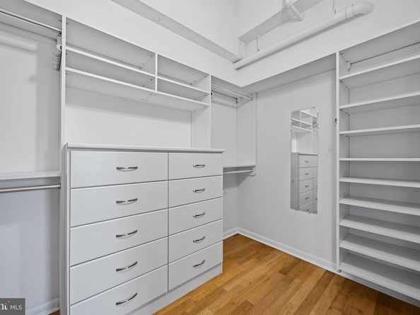 2200 Arch Street 612, Philadelphia PA 19103