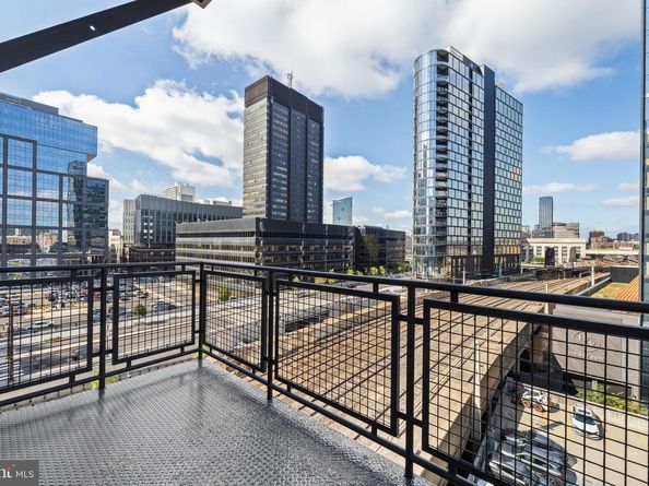 2200 Arch Street 612, Philadelphia PA 19103
