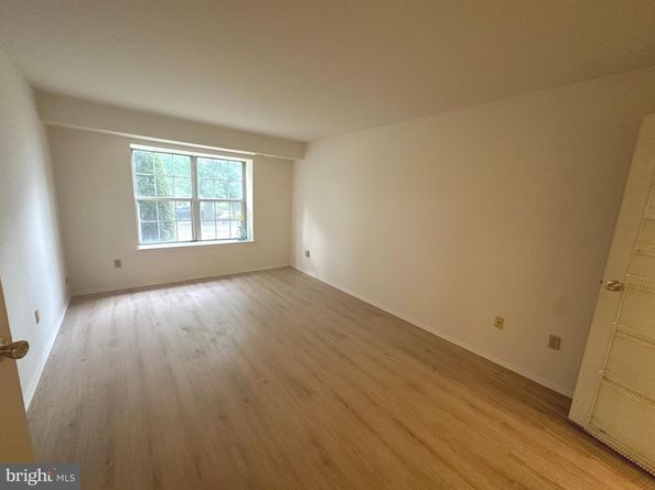 803 Society Place, Newtown PA 18940