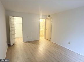 803 Society Place, Newtown PA 18940