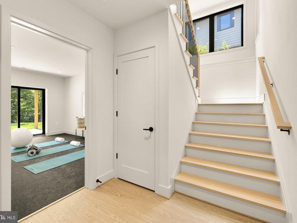 5452 Mohican Road, Bethesda MD 20816