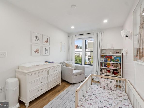 2410 37TH Street NW, Washington DC 20007