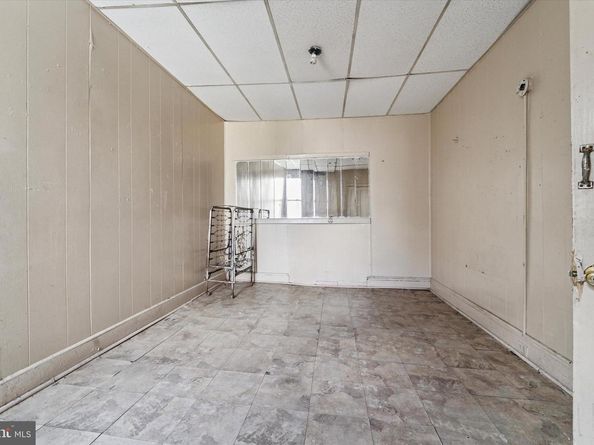 2211 N 2nd Street, Philadelphia PA 19133