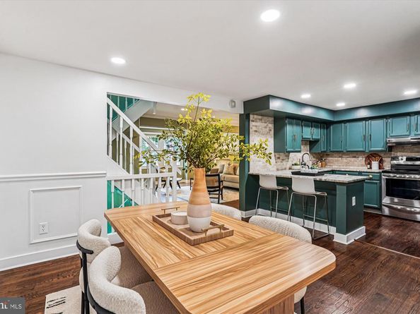 11708 Mossy Creek Lane, Reston VA 20191