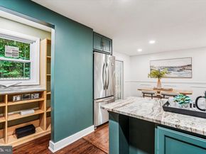 11708 Mossy Creek Lane, Reston VA 20191