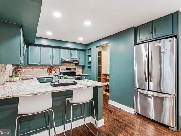 11708 Mossy Creek Lane, Reston VA 20191