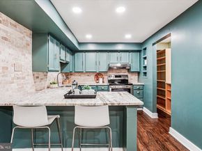 11708 Mossy Creek Lane, Reston VA 20191