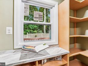 11708 Mossy Creek Lane, Reston VA 20191