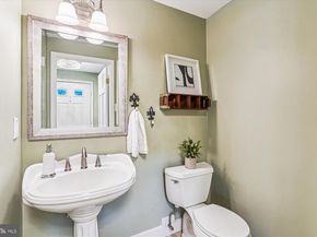 11708 Mossy Creek Lane, Reston VA 20191