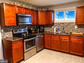 239 N Maple Avenue, Lansdowne PA 19050