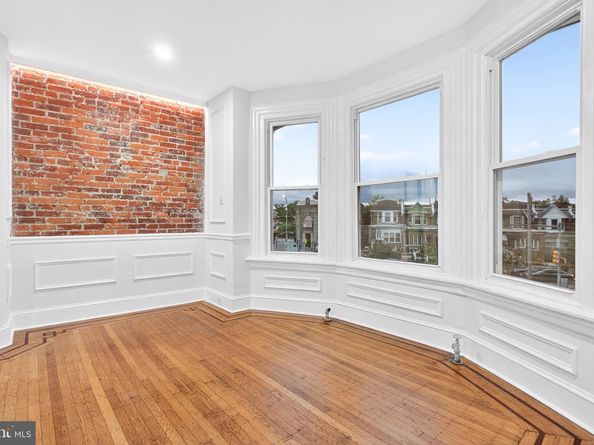 5821 Cobbs Creek, Philadelphia PA 19143