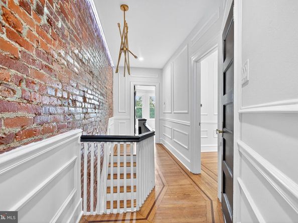 5821 Cobbs Creek, Philadelphia PA 19143