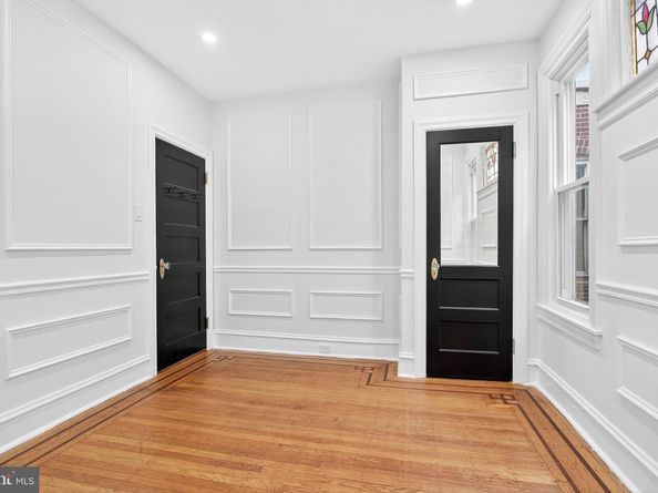 5821 Cobbs Creek, Philadelphia PA 19143