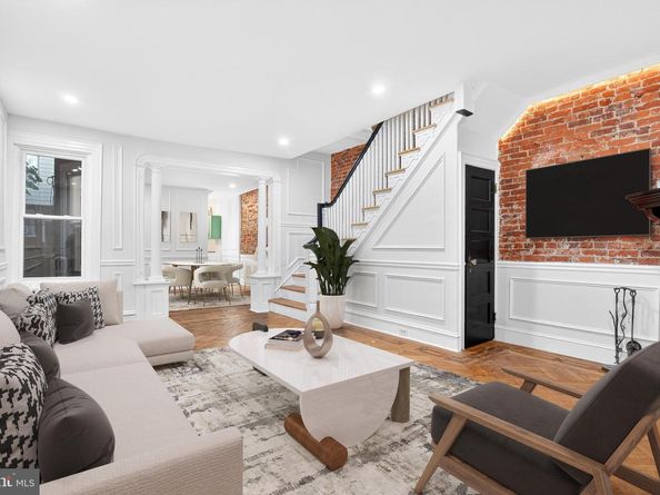 5821 Cobbs Creek, Philadelphia PA 19143