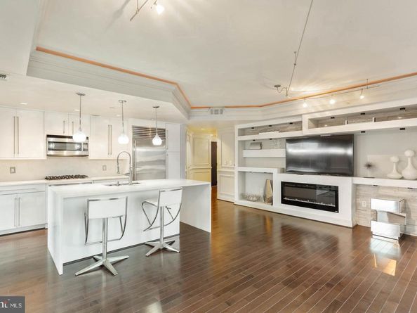 1111 19TH Street N 1707, Arlington VA 22209