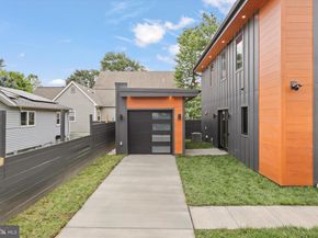 2007 S Joyce Street, Arlington VA 22202