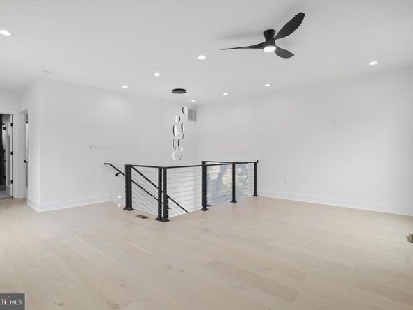 2007 S Joyce Street, Arlington VA 22202