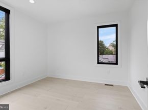 2007 S Joyce Street, Arlington VA 22202