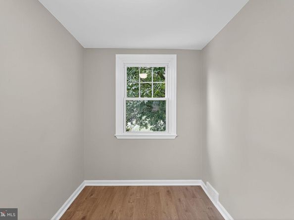 5955 Jannette Street, Philadelphia PA 19128