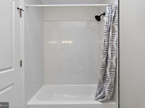 5955 Jannette Street, Philadelphia PA 19128