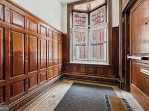 208 N 35TH Street, Philadelphia PA 19104
