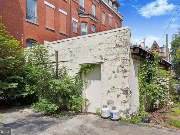 208 N 35TH Street, Philadelphia PA 19104
