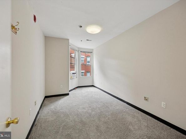 208 N 35TH Street, Philadelphia PA 19104