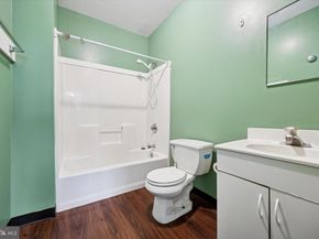208 N 35TH Street, Philadelphia PA 19104