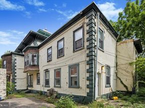 208 N 35TH Street, Philadelphia PA 19104