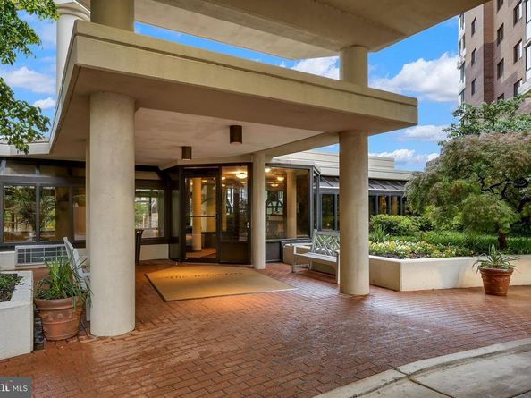 1600 N Oak Street 1233, Arlington VA 22209