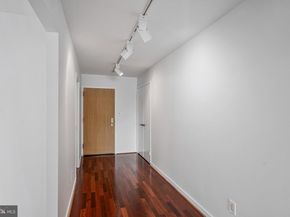 11500 Fairway Drive 402, Reston VA 20190